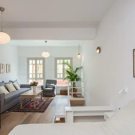 Sirri House